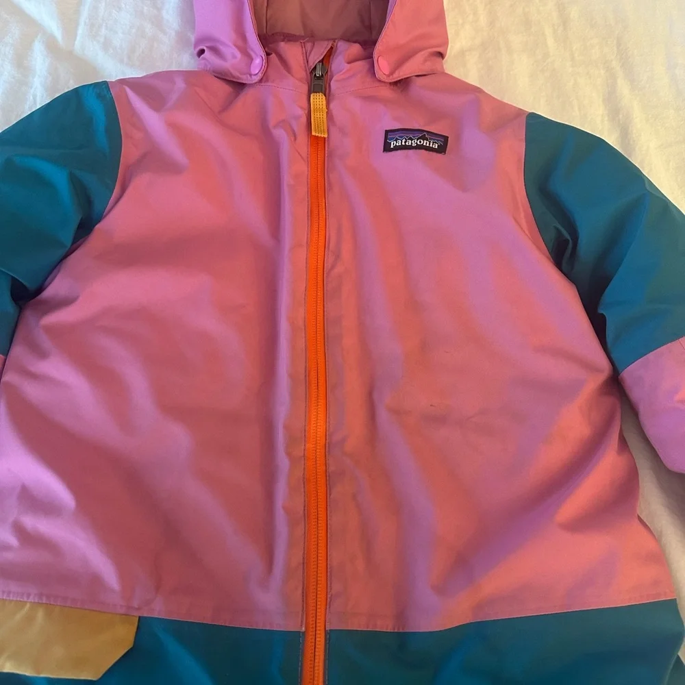 Patagonia Snow-pile snow suit 5T. Used/play condition. - Picture 2 of 11